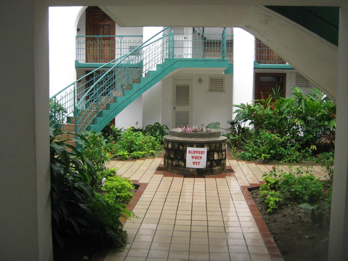 Marchabell By The Sea E22 Appartement Ocho Rios Kamer foto