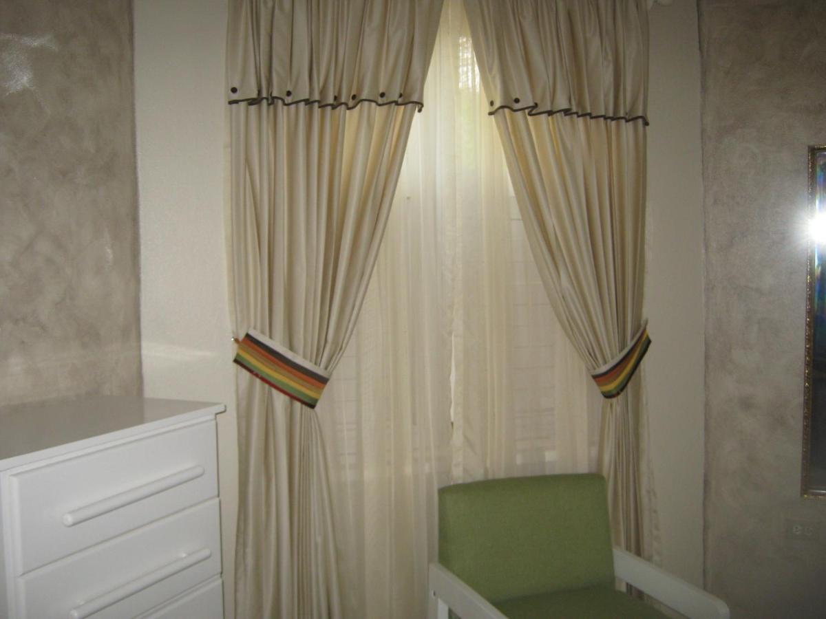 Marchabell By The Sea E22 Appartement Ocho Rios Kamer foto